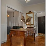 Old Town Hideaway 3 Bdrm