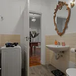 Old Town Hideaway 3 Bdrm Bukarest