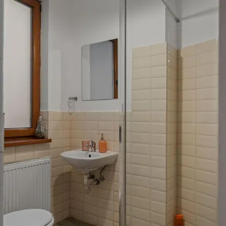 Old Town Hideaway 3 Bdrm Bucharest